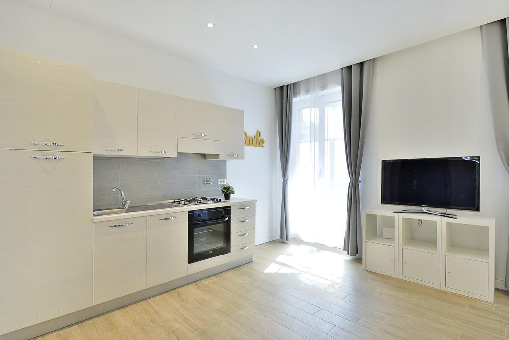 New Romantic Trastevere Apartment Exterior foto